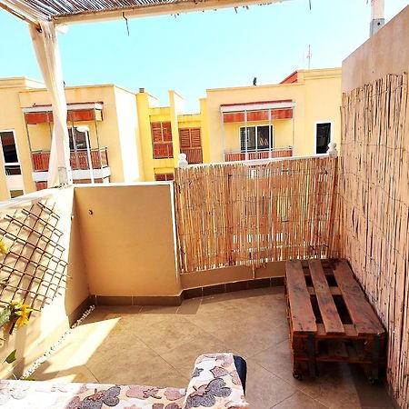 Cheap Studio, Wifi Free Adeje House Costa Adeje  Luaran gambar